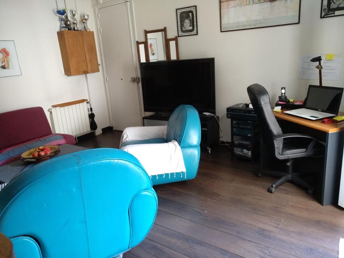 Cosy Rare 2 Bedroom Apartment Around A Private Garden 뇌이이쉬르세느 외부 사진