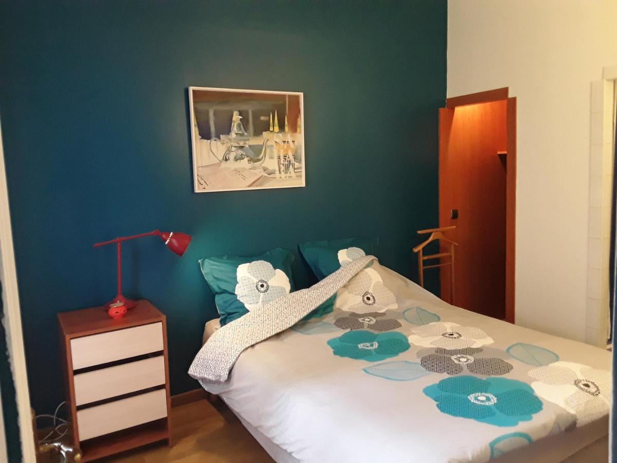 Cosy Rare 2 Bedroom Apartment Around A Private Garden 뇌이이쉬르세느 외부 사진