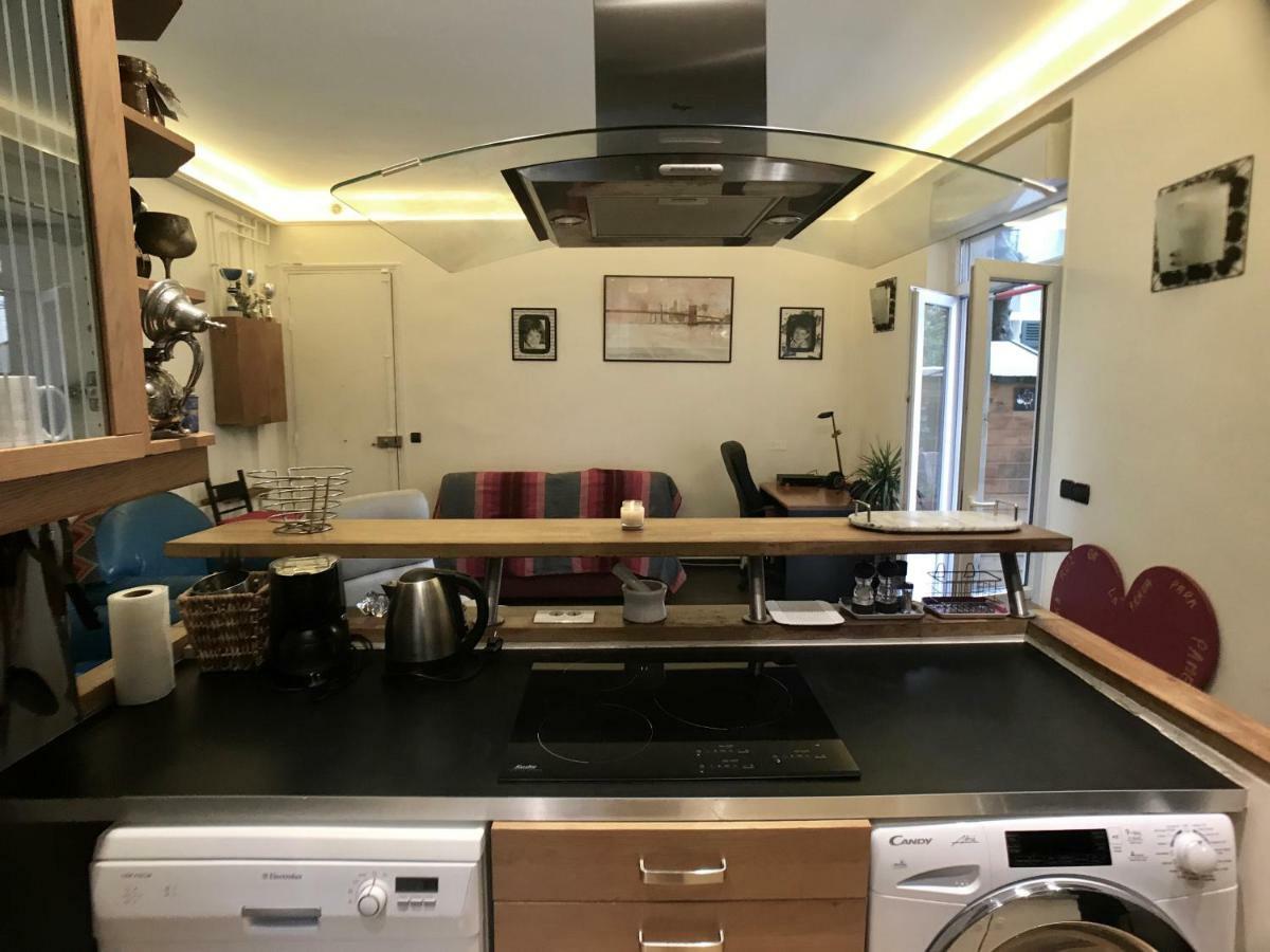 Cosy Rare 2 Bedroom Apartment Around A Private Garden 뇌이이쉬르세느 외부 사진